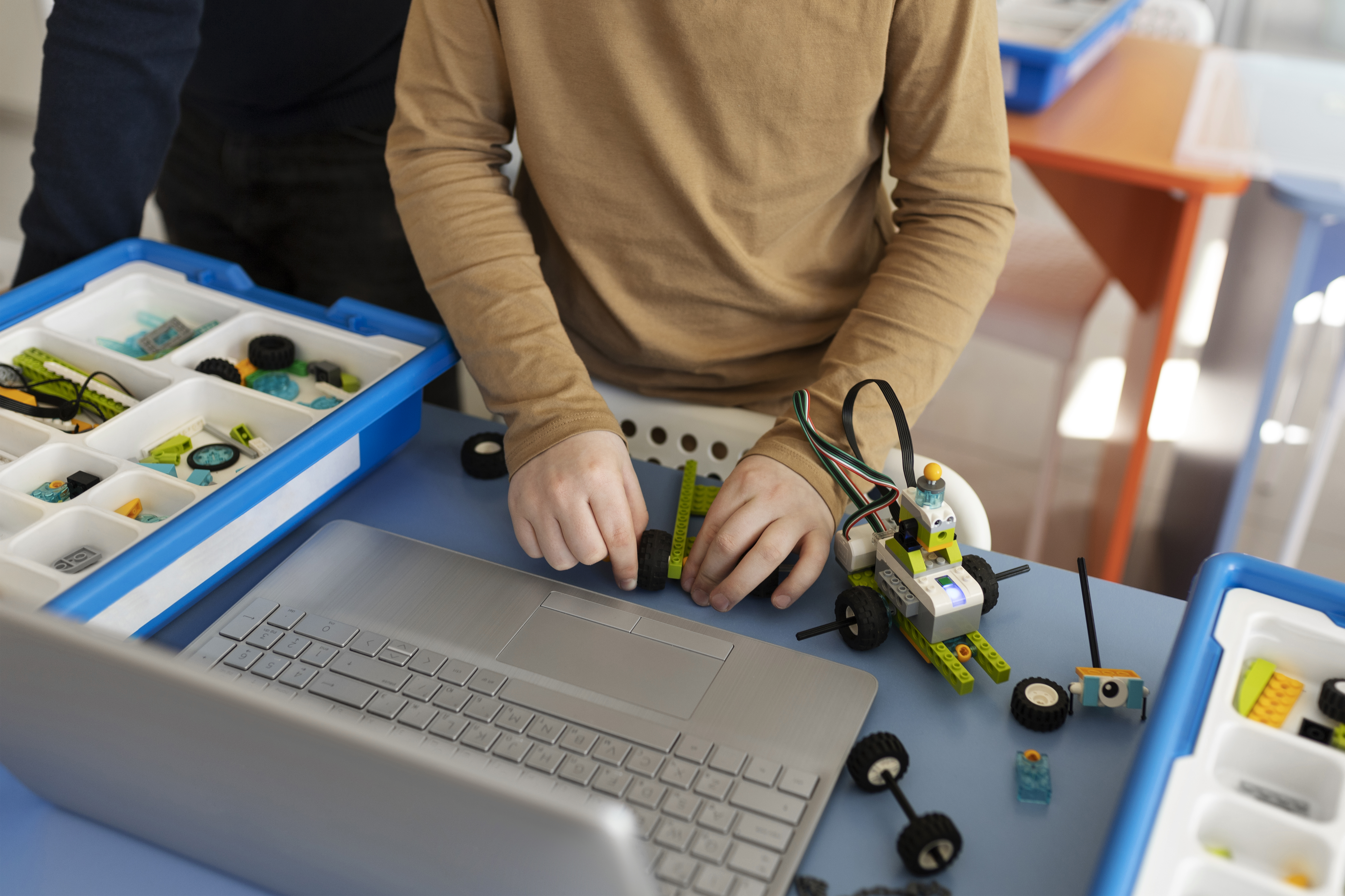 AI & Robotics Training